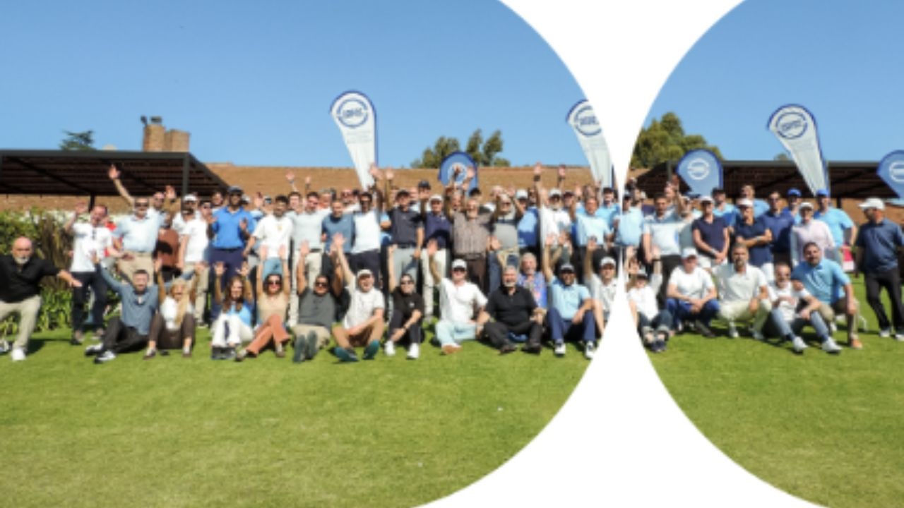 El espíritu del torneo volvió a estar asociado a la posibilidad de compartir una experiencia con colegas. 11 años, 17 equipos y una jornada espectacular a puro swing.