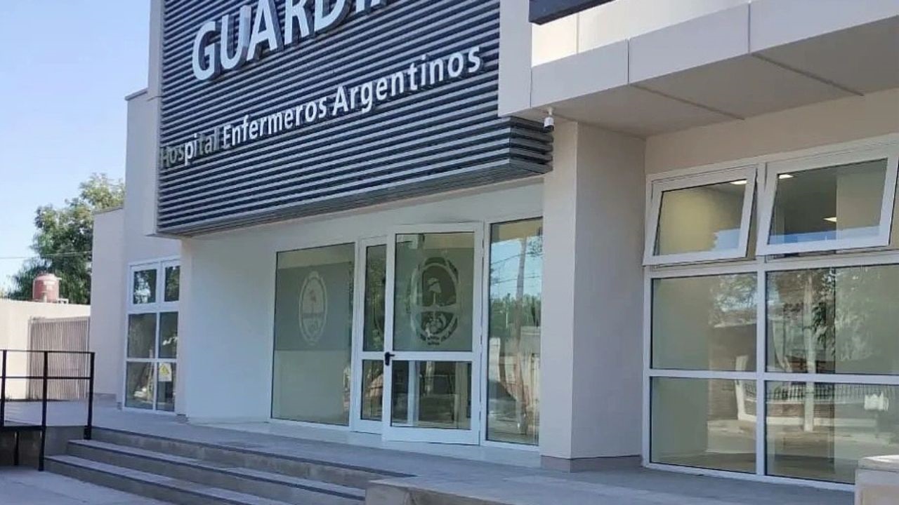 Un joven de 16 años debió ser hospitalizado tras sufrir el ataque de cuatro perros de raza Dogo Argentino mientras caminaba por calle Domínguez, en el barrio San Miguel Arcángel de General Alvear.