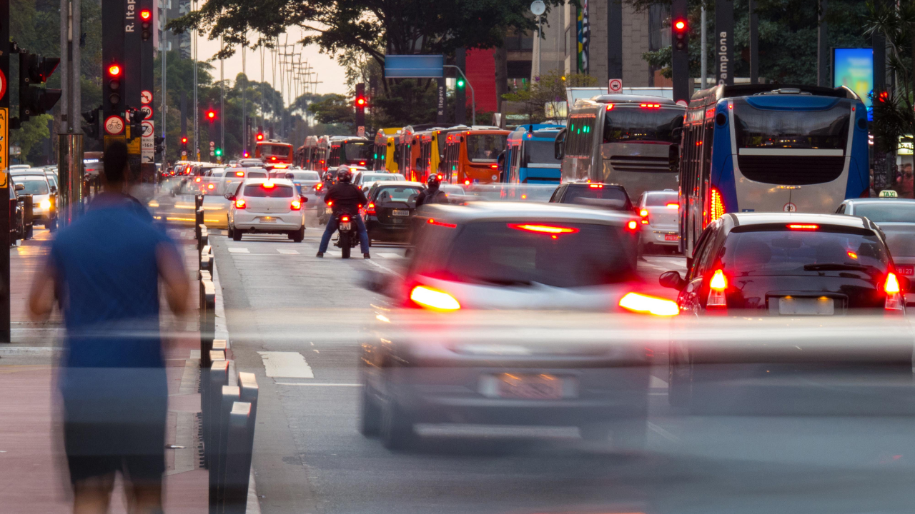 Segun el mismo el 90% de los robos a mano armada sucedieron en la vía pública. El auto fue el tipo de vehículo más robado en el último mes con más del 50% de los casos.