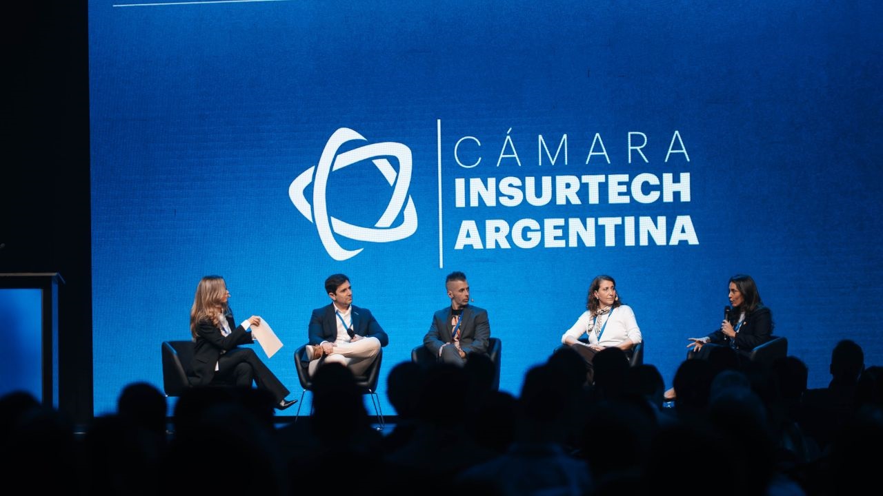 Los días 10 y 11 de junio, el Centro de Convenciones Puerto Norte, fue escenario del encuentro que reúne a los principales referentes del ecosistema asegurador, tecnológico e insurtech.
