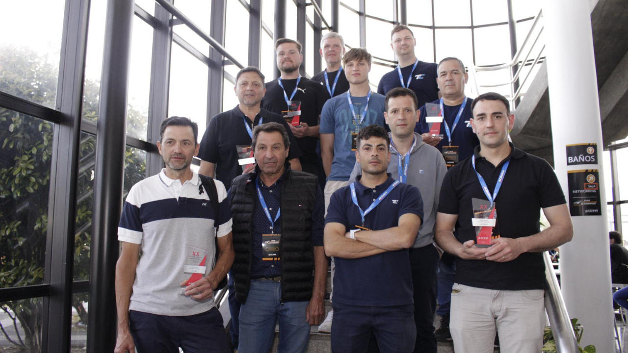Se realizó en las instalaciones de CESVI ARGENTINA, con stands de proveedores del mercado, la presencia de talleristas de todo el país y representantes de las compañías de seguros.