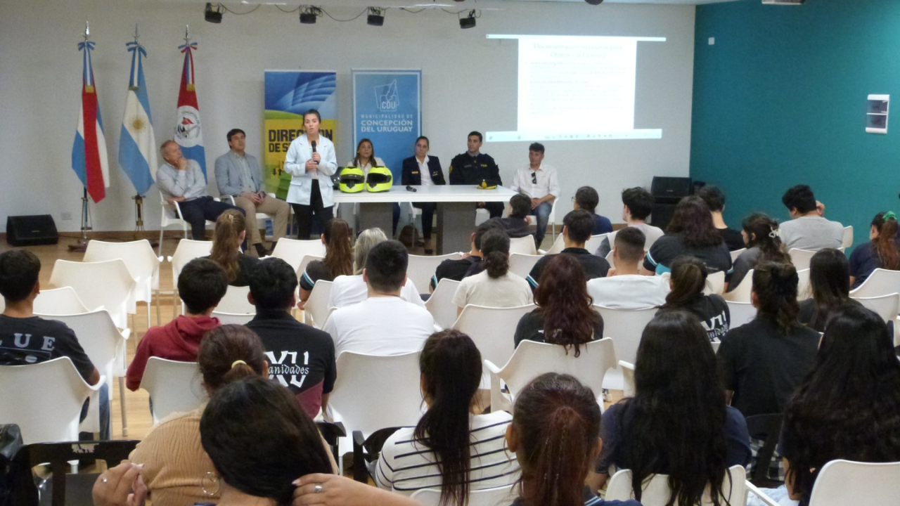 Los días miércoles 22 y jueves 23 de octubre en el Auditorio Municipal “Arturo Illia”, en Concepción del Uruguay se desarrollaron dos jornadas de capacitación.