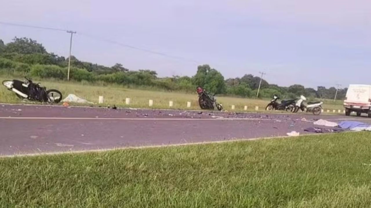 Las víctimas tenían 15 y 16 años. Horas antes del accidente fatal se había desplegado un operativo policial para desalentar las carreras clandestinas.