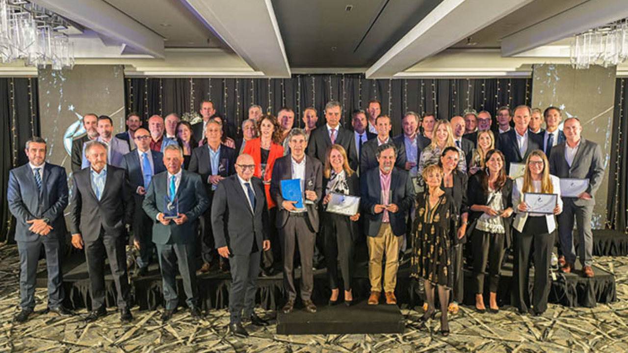 El insólito hecho ocurrió en Caleta Olivia. Creen que fue un asalto planificado de manera meticulosa.