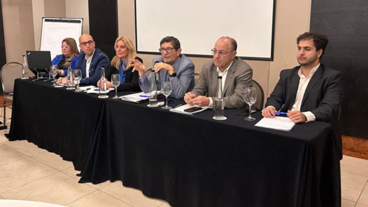 Presidentes y dirigentes de las 22 APAS de todo el país se dieron cita en CABA  para repasar la agenda gremial, los trámites ante la UIF y el combate a la venta ilegal de seguros.